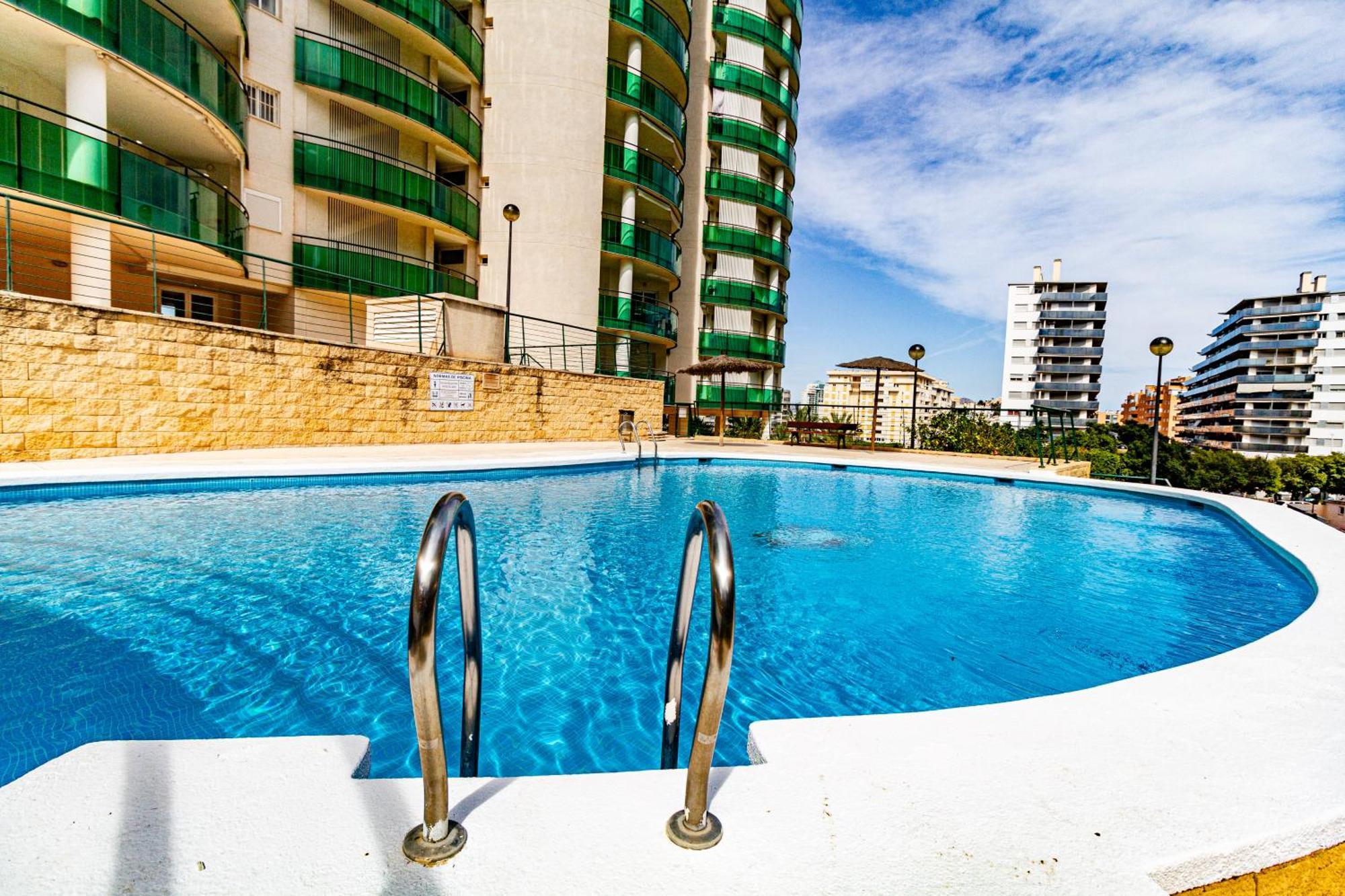 Apartment Vilapark With Pool, Free Parking, Terrace, Beach Benidorm Eksteriør billede